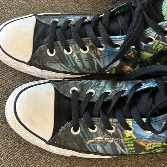Converse
Dc Comics X Chuck Taylor All Star Arrow Sneakers Size Men 9.5 - Picture 5 of 13